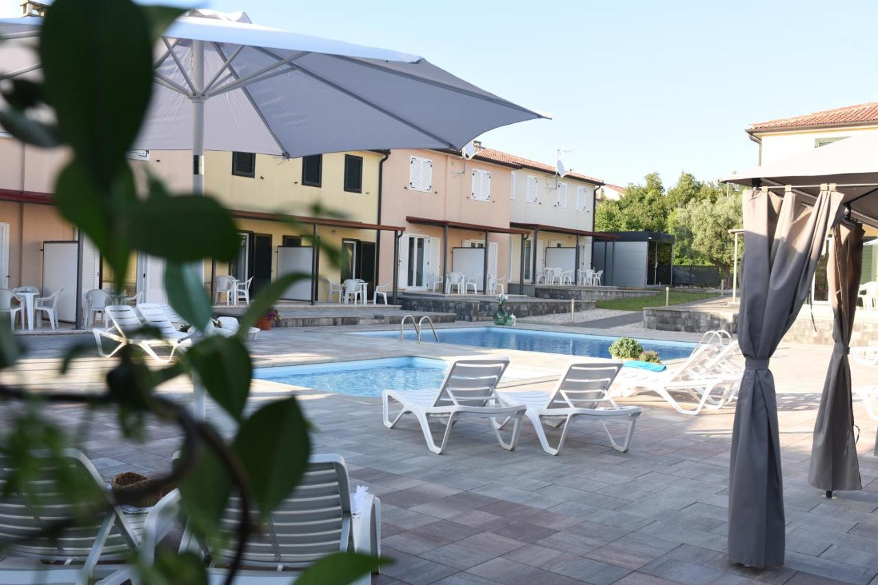 Apartmani Residence Jana Tar-Vabriga Zewnętrze zdjęcie